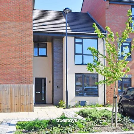 Regal House By True Stays - 3 Bedroom House In Stoke-On-Trent Stoke-on-Trent Exterior foto