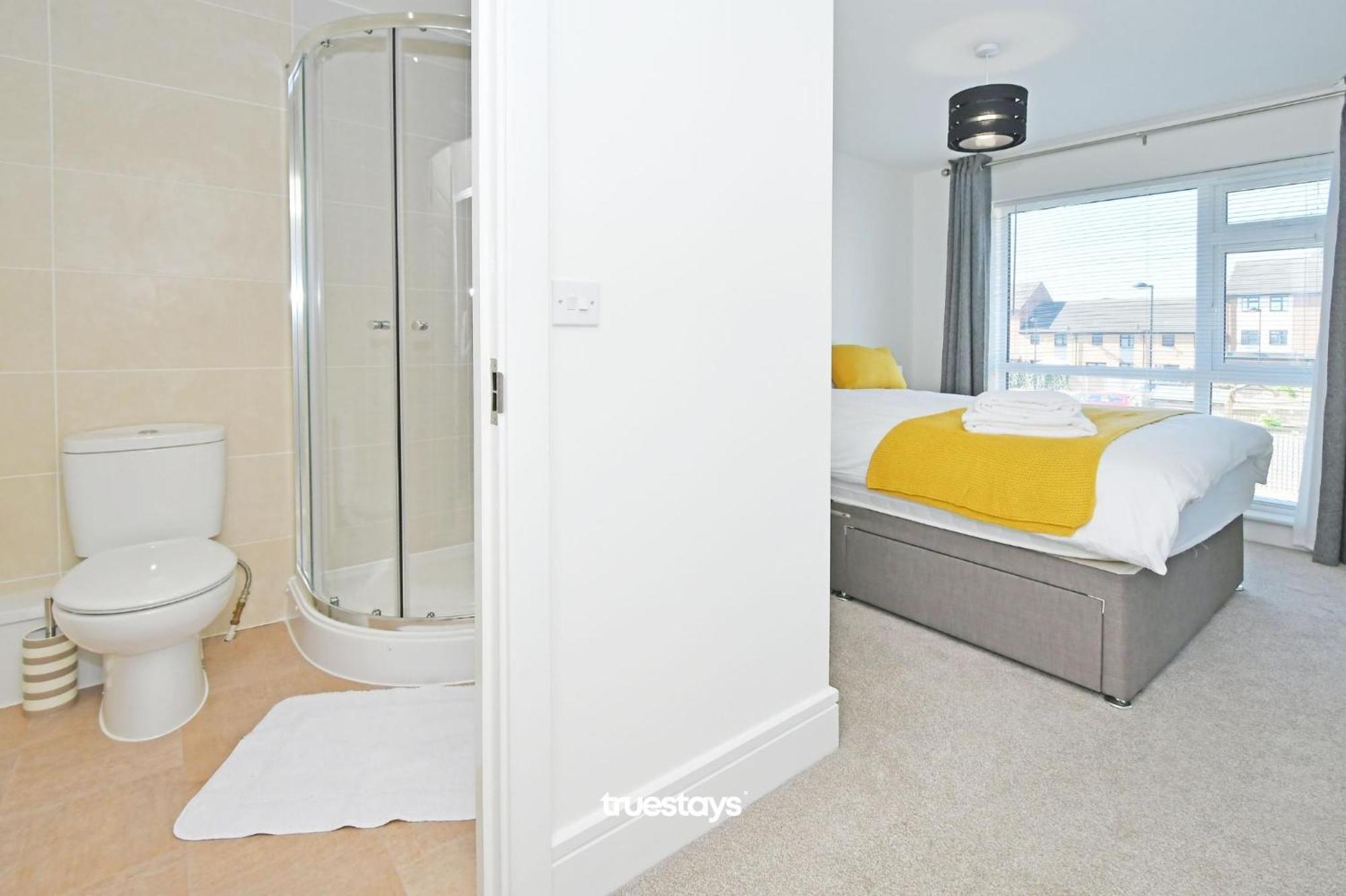 Regal House By True Stays - 3 Bedroom House In Stoke-On-Trent Stoke-on-Trent Exterior foto