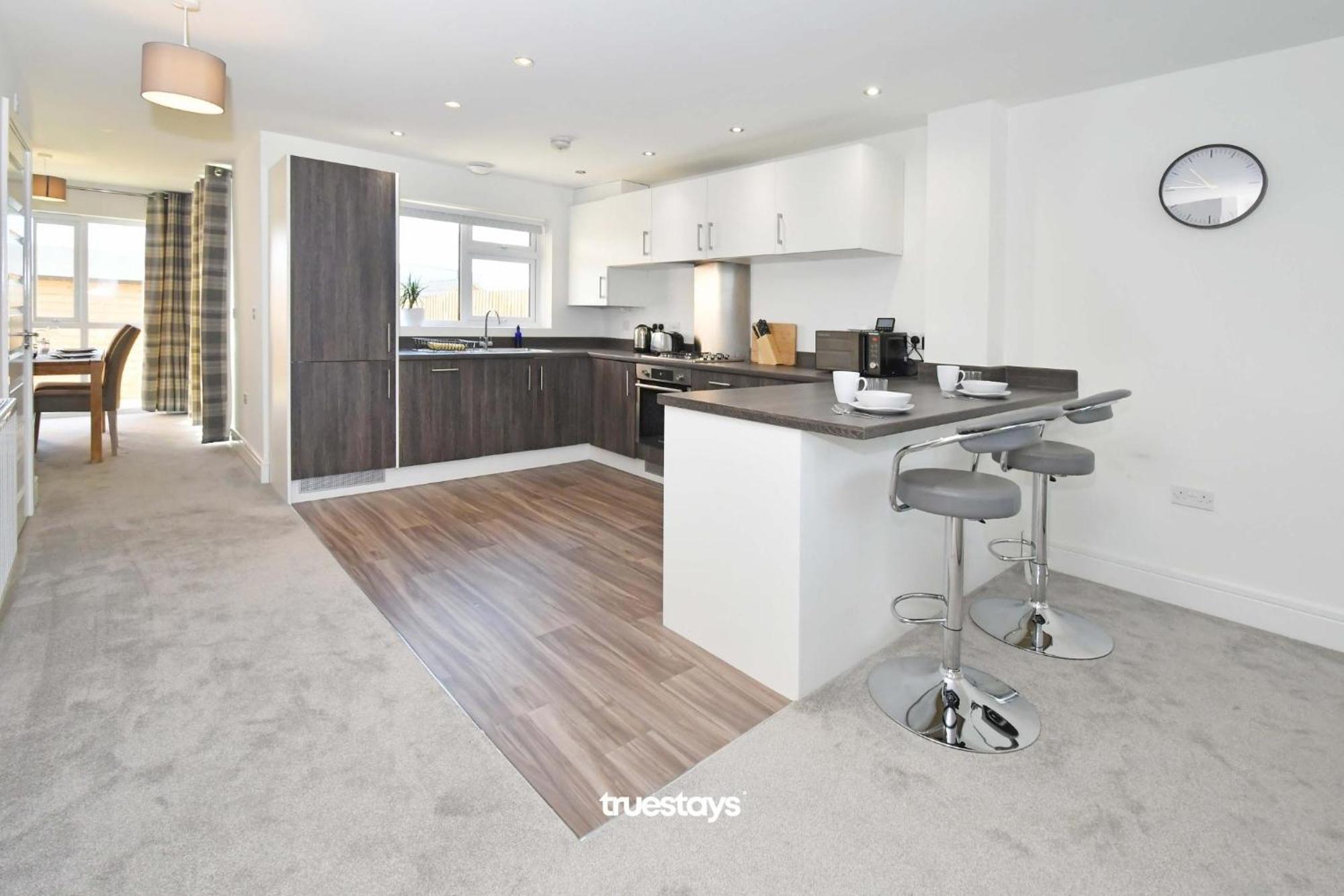Regal House By True Stays - 3 Bedroom House In Stoke-On-Trent Stoke-on-Trent Exterior foto