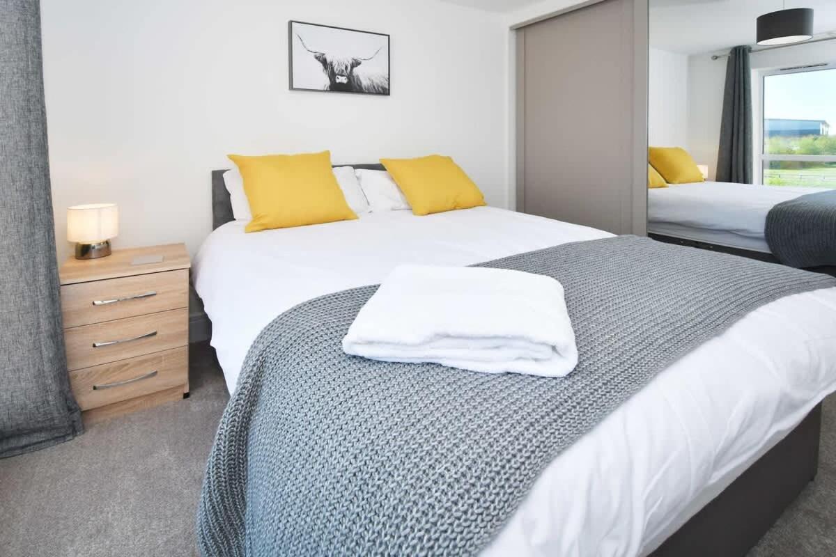 Regal House By True Stays - 3 Bedroom House In Stoke-On-Trent Stoke-on-Trent Exterior foto
