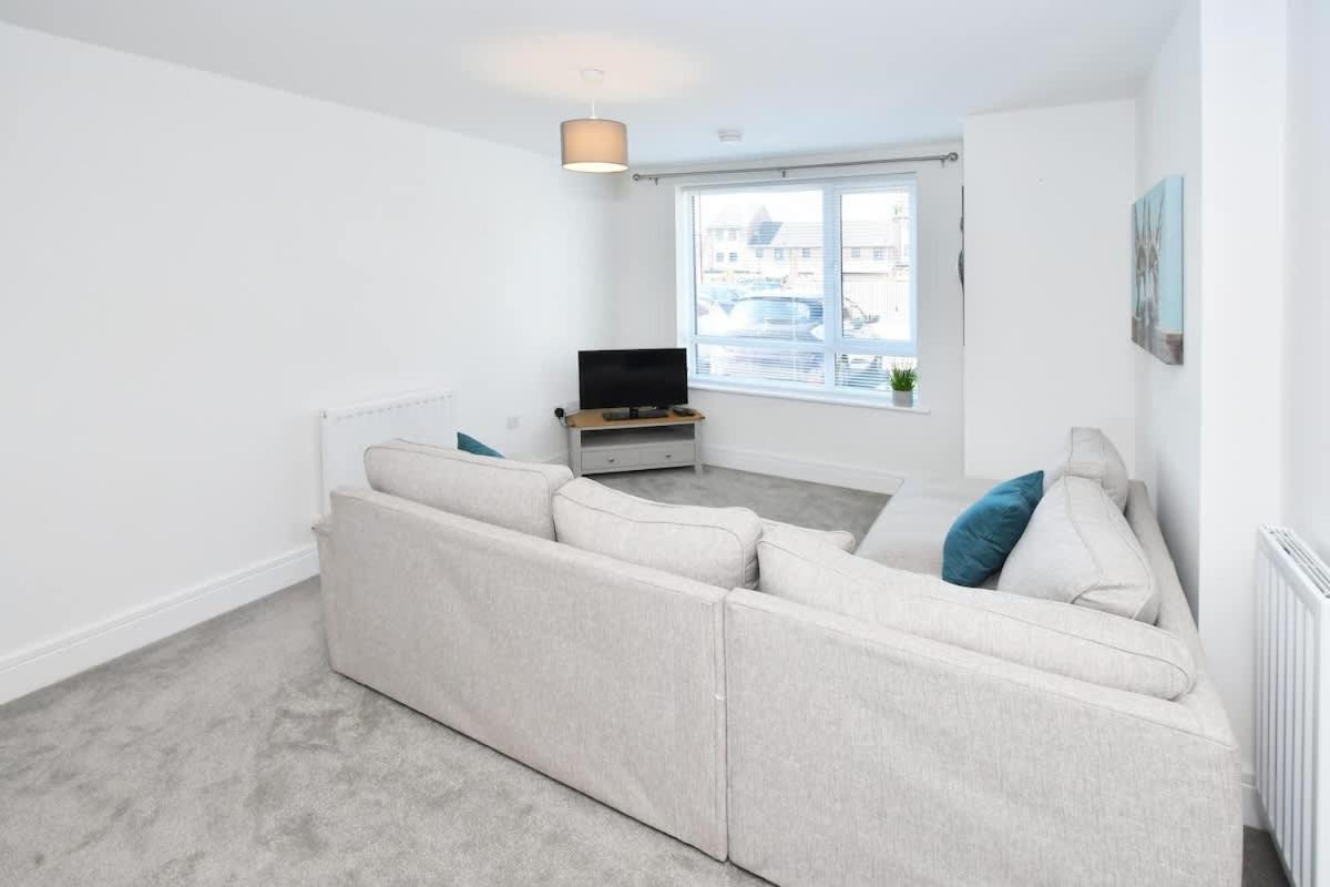 Regal House By True Stays - 3 Bedroom House In Stoke-On-Trent Stoke-on-Trent Exterior foto