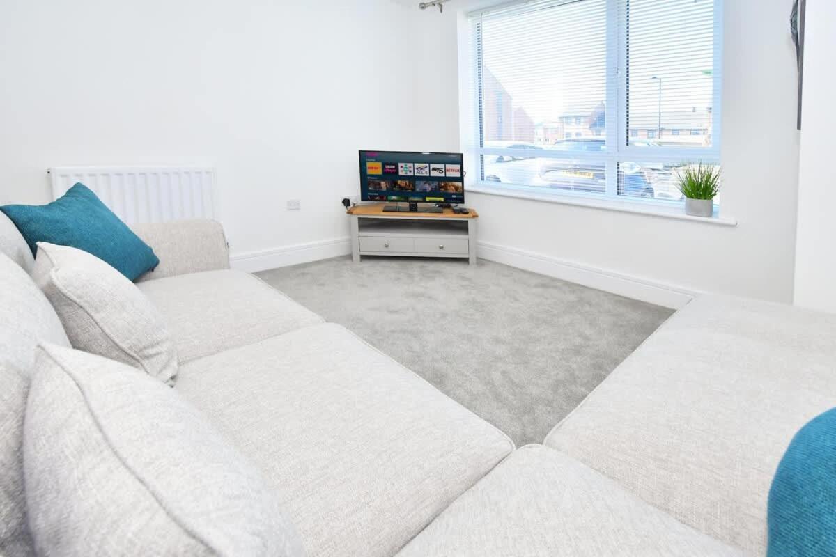 Regal House By True Stays - 3 Bedroom House In Stoke-On-Trent Stoke-on-Trent Exterior foto